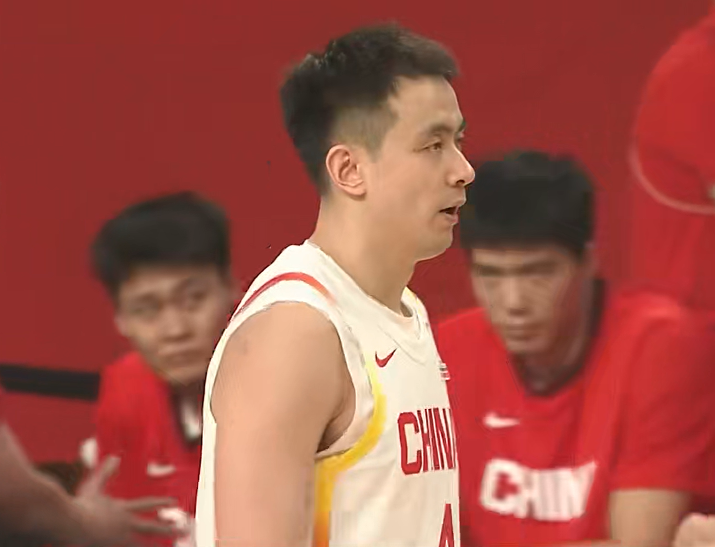 开云体育官网-2连胜！苏群中肯点评，指出了男篮赢球的3大原因